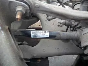 Foto de TRANSMISION TRASERA DERECHA TESLA MODEL S eléctrico 270 kW (367 CV / 270 KW) referencia 1OO771901A foto 2