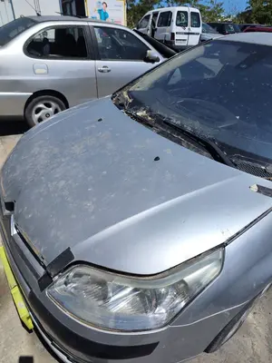 Foto de CAPO CITROEN C4 BERLINA 1.6 16V HDi (90 CV / 66 KW) referencia 7901L1 foto 3