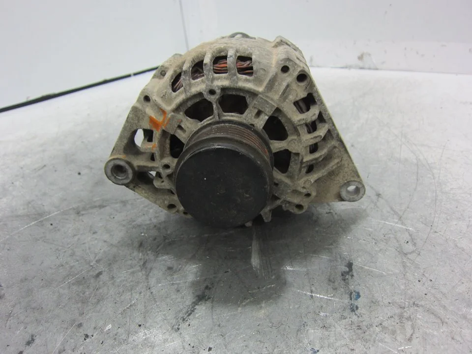 Foto de ALTERNADOR RENAULT SCENIC I (JA...) referencia 8200054588