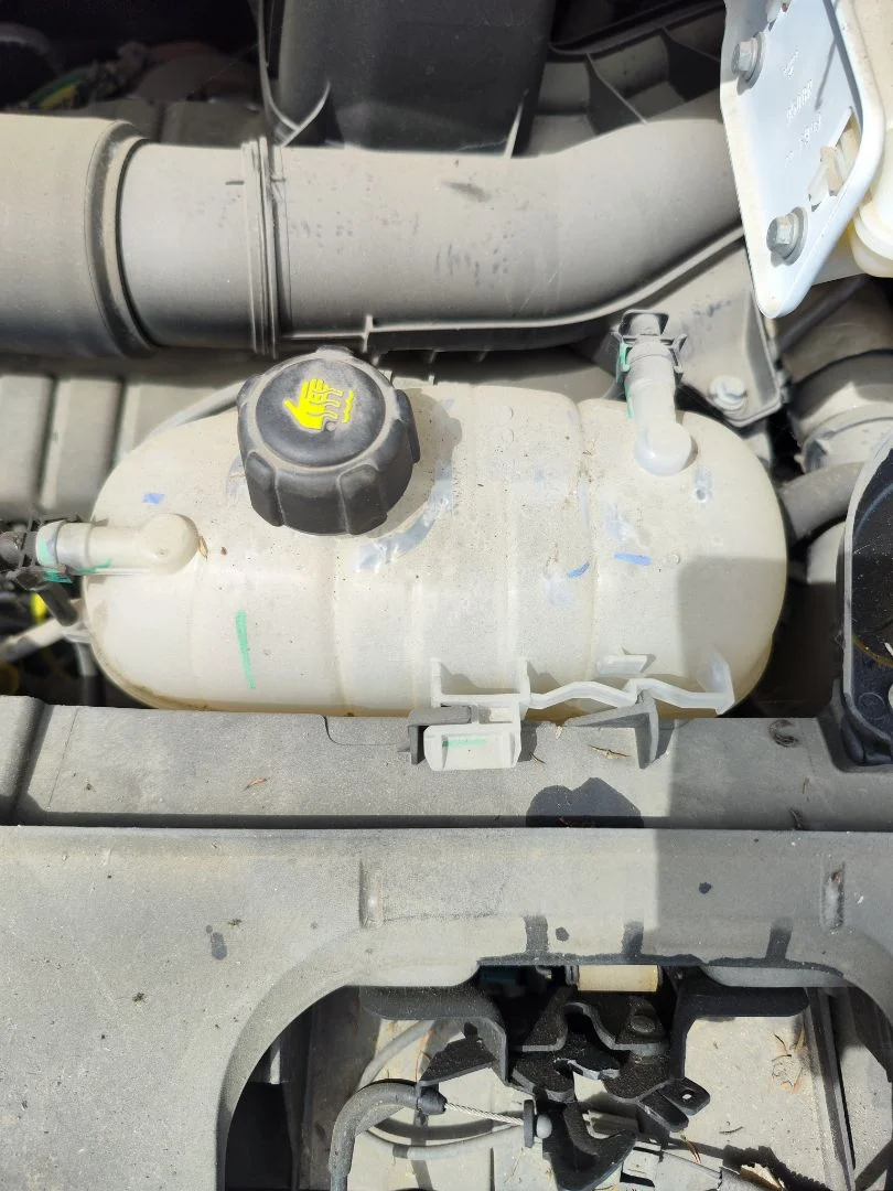Foto de DEPOSITO EXPANSION FIAT TALENTO FURGÓN (296) 2.0 Turbodiesel Ecojet (119 CV / 88 KW)