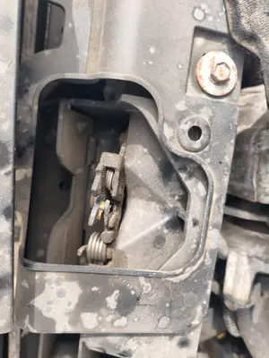Foto de CERRADURA CAPO CITROEN C4 PICASSO/SPACETOURER 1.6 HDi FAP (92 CV / 68 KW) referencia 9676343880