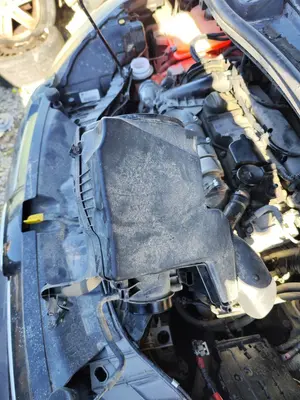 Foto de CAJA FILTRO AIRE FORD C-MAX (CB7) 1.6 TDCi CAT (116 CV / 85 KW)