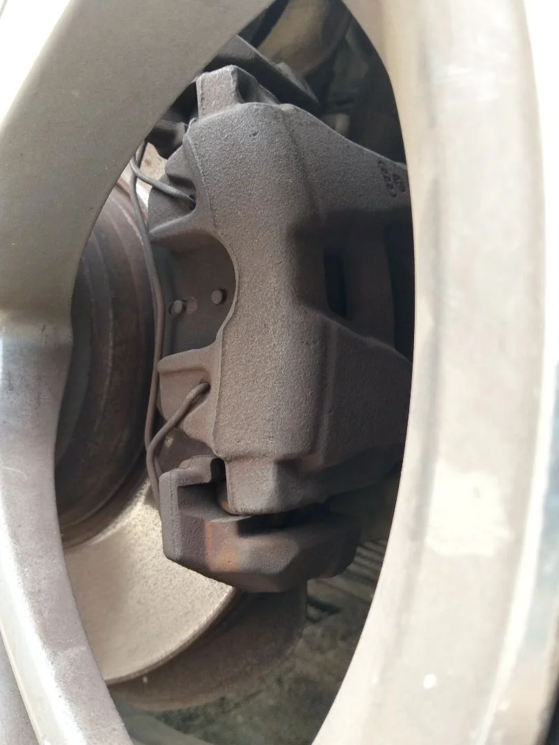 Foto de PINZA DE FRENO DELANTERA IZQUIERDA AUDI A4 BERLINA (8K2) 2.0 16V TDI (143 CV / 105 KW)
