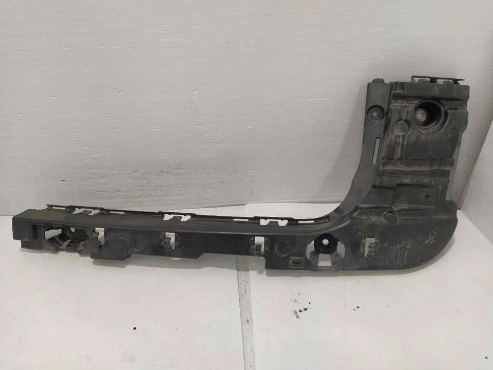 Foto de SOPORTE PARAGOLPES TRASERO BMW SERIE X3 (G01) 3.0 24V Turbodiesel (265 CV / 195 KW) referencia 7400666