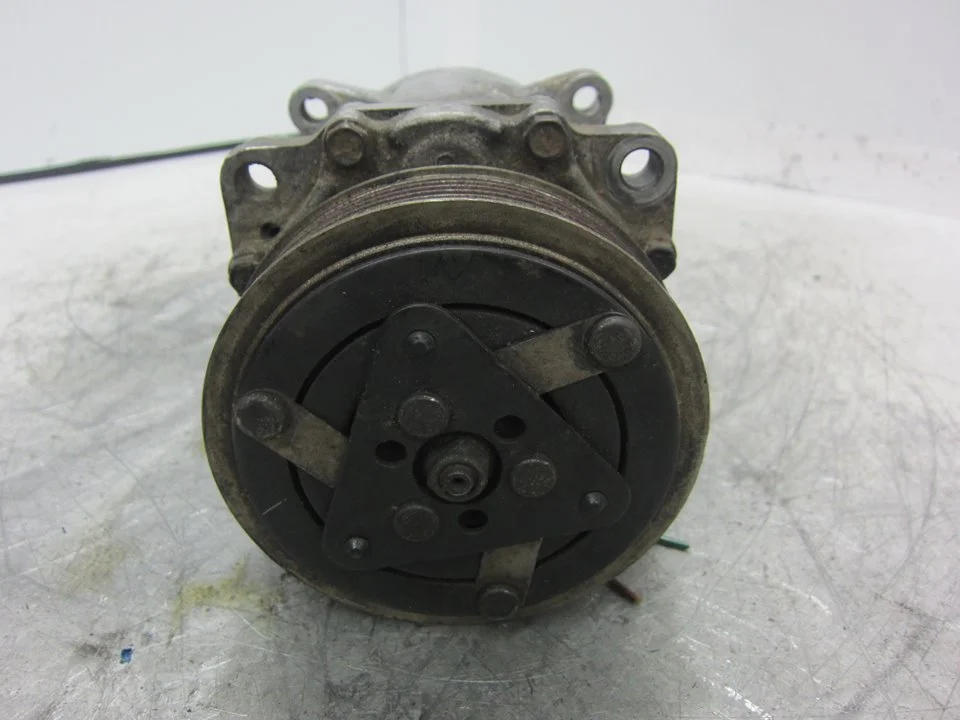 Foto de COMPRESOR AIRE ACONDICIONADO PEUGEOT 206 2.0 HDi CAT (90 CV / 66 KW) referencia SD7VCA