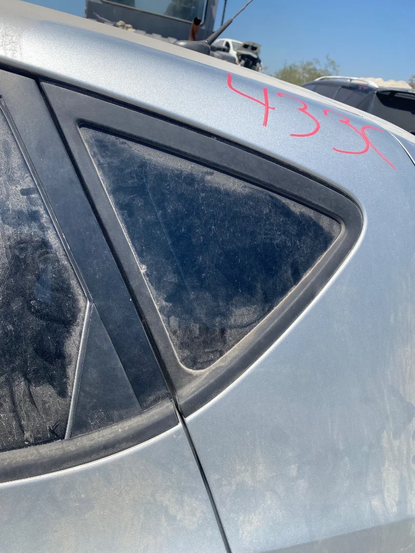 Foto de LUNA CUSTODIA TRASERA IZQUIERDA HYUNDAI I30 (FD) 1.4 CAT (109 CV / 80 KW)