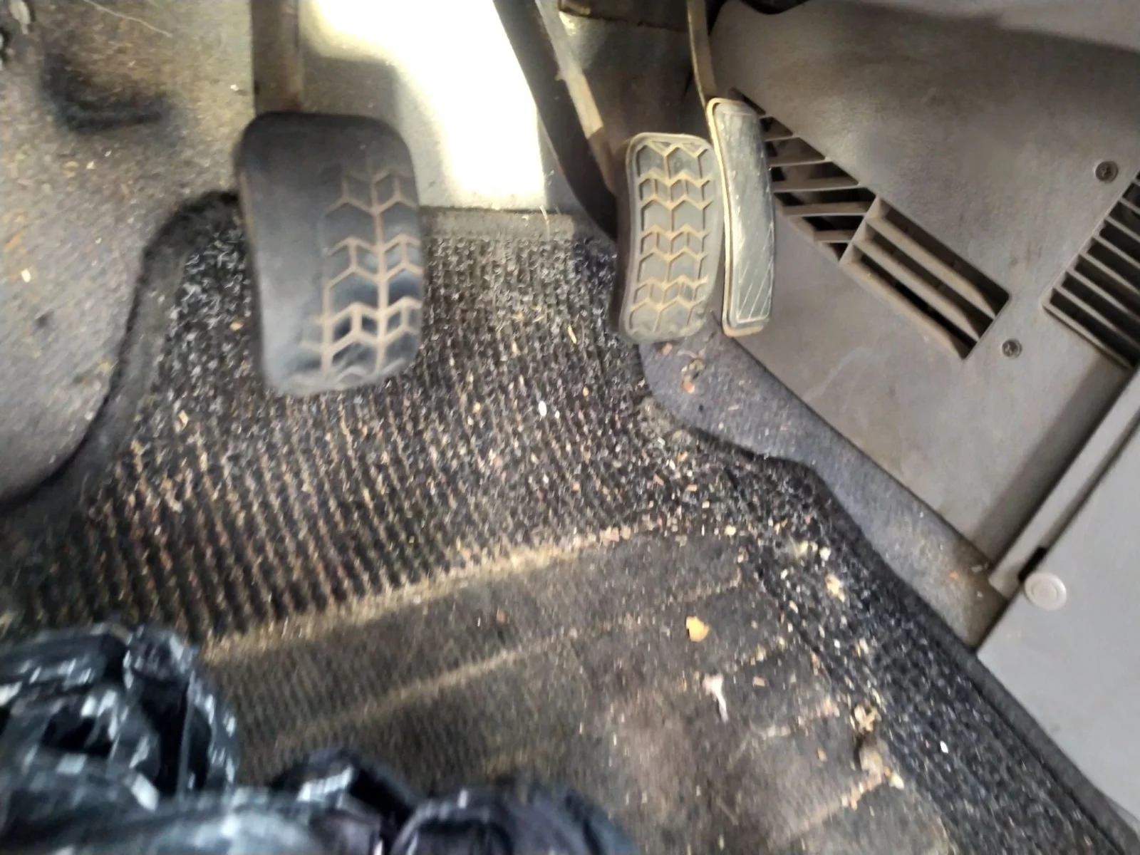 Foto de PEDAL FRENO KIA RIO (BC) 1.3 CAT (75 CV / 55 KW)