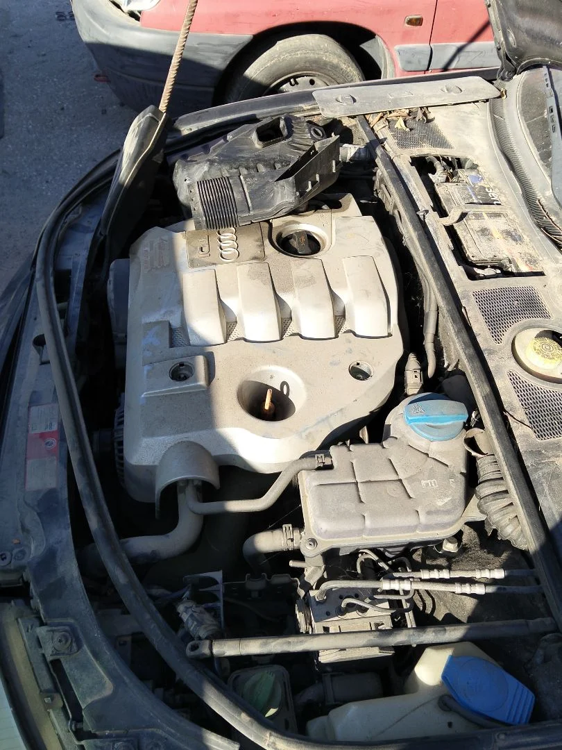 Foto de MOTOR ARRANQUE AUDI A4 BERLINA (8E) 1.9 TDI (131 CV / 96 KW) referencia 068911024F