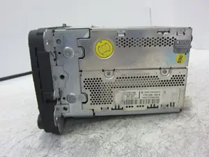Foto de SISTEMA NAVEGACION GPS VOLKSWAGEN GOLF V (1K1)(10.2003) 2.0 TDI (140 CV / 103 KW) referencia 1T0035194A foto 5