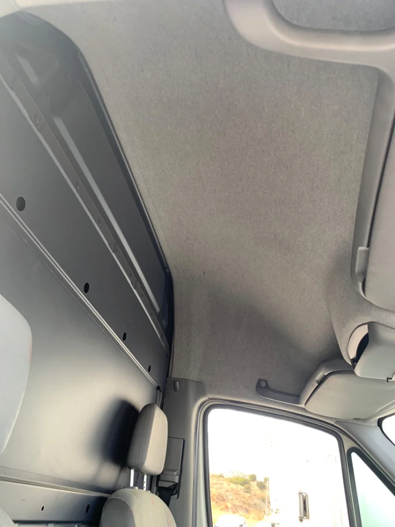 Foto de TECHO INTERIOR VOLKSWAGEN CRAFTER FURGÓN (2E) 2.5 TDI DPF (109 CV / 80 KW)