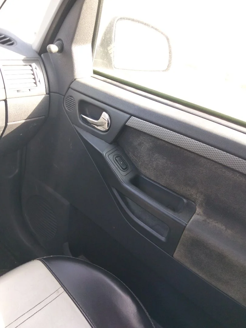 Foto de MANETA INTERIOR DELANTERA DERECHA OPEL MERIVA 1.7 16V CDTI (101 CV / 74 KW)