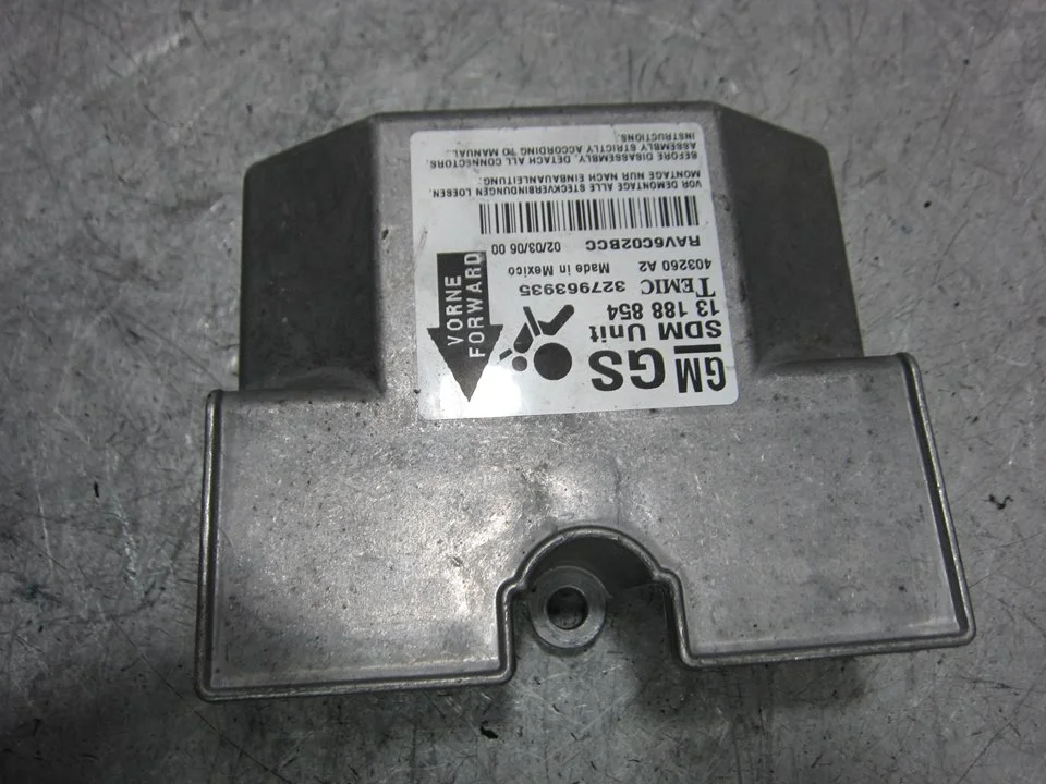 Foto de CENTRALITA AIRBAG OPEL ASTRA H BERLINA 1.7 16V CDTI (101 CV / 74 KW) referencia 13188854