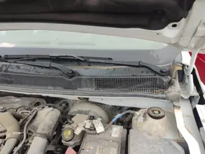 Foto de BRAZO LIMPIA DELANTERO IZQUIERDO DACIA SANDERO III 1.0 TCE CAT (91 CV / 67 KW) referencia 288818382R