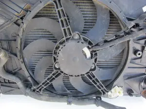 Foto de ELECTROVENTILADOR FIAT 500L (330) 1.3 16V JTD CAT (84 CV / 62 KW) foto 2