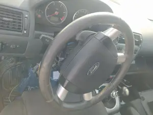 Foto de VOLANTE FORD MONDEO BERLINA (GE) 2.0 TDCi CAT (131 CV / 96 KW) referencia 1220608