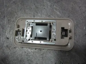 Foto de LUZ INTERIOR FIAT GRANDE PUNTO (199) 1.2 CAT (65 CV / 48 KW) referencia 0735413383 foto 3