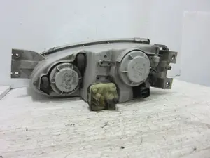 Foto de FARO DERECHO HYUNDAI COUPE (J2) 1.6 CAT (114 CV / 84 KW) referencia 010116 foto 2