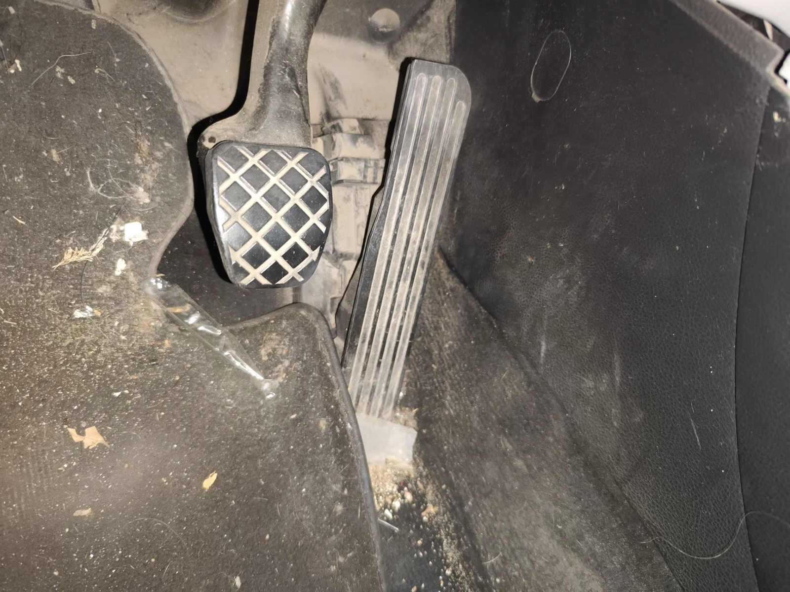 Foto de PEDAL FRENO VOLKSWAGEN PASSAT BERLINA (3C2) 2.0 TDI (140 CV / 103 KW) referencia 1K1721057N