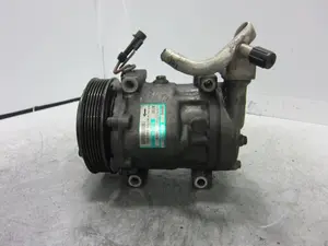Foto de COMPRESOR AIRE ACONDICIONADO ALFA ROMEO 147 (190) 1.9 JTD CAT (101 CV / 74 KW) referencia 60653652 foto 2