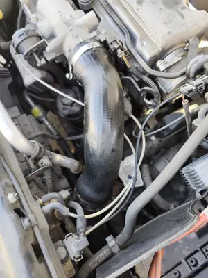 Foto de MANGUERAS INTERCOOLER OPEL VECTRA C BERLINA 2.2 16V DTI CAT (Y 22 DTR / L50) (125 CV / 92 KW)