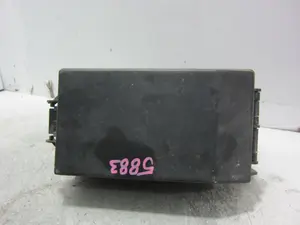 Foto de CAJA RELES / FUSIBLES FORD FOCUS BERLINA (CAK) 2.0 16V CAT (131 CV / 96 KW) referencia 2M5T14A067BB