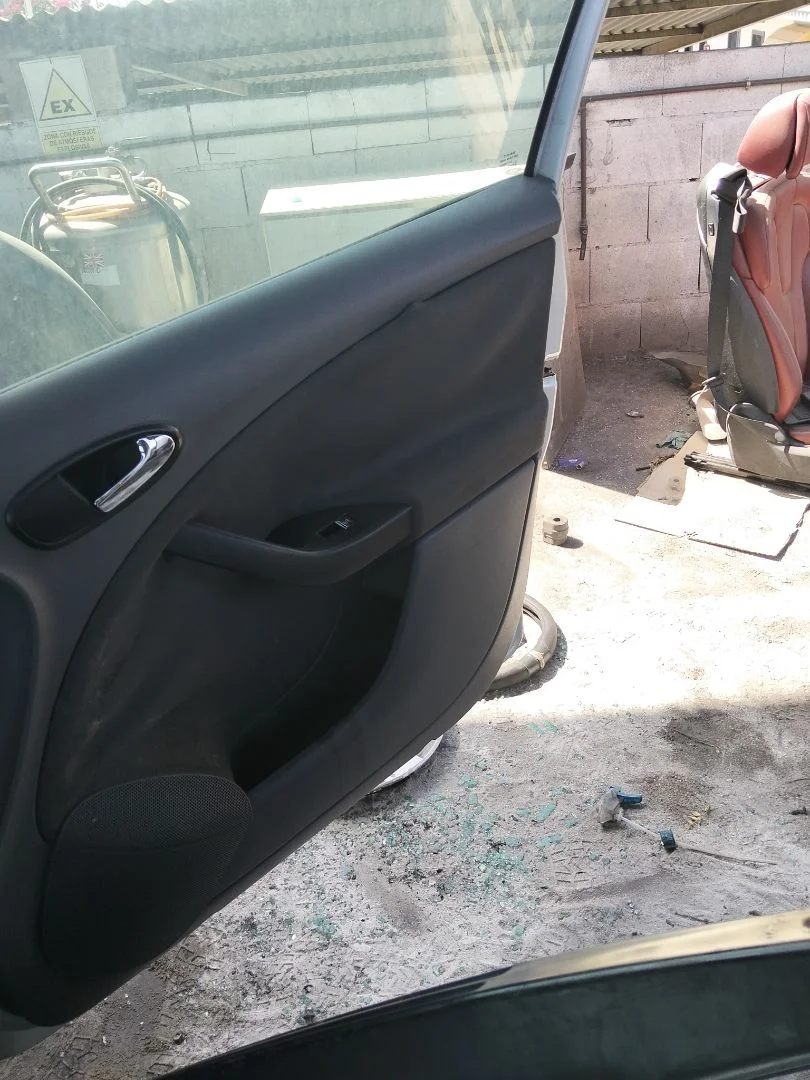 Foto de ELEVALUNAS DELANTERO DERECHO SEAT ALTEA (5P1) 1.9 TDI (105 CV / 77 KW) referencia 5P0837462