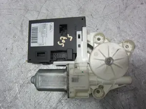 Foto de MOTOR ELEVALUNAS DELANTERO DERECHO FORD FOCUS C-MAX (CAP)(2003) 1.8 TDCi Turbodiesel CAT (116 CV / 85 KW) referencia 981406110 foto 4
