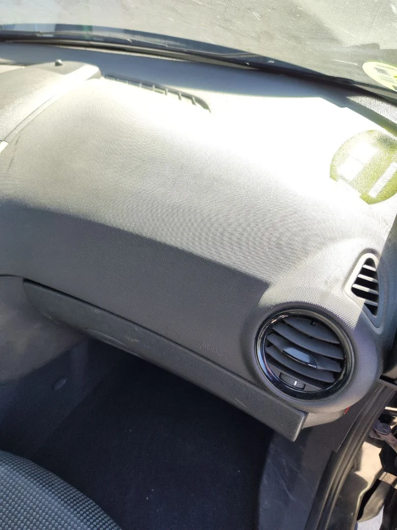 Foto de AIRBAG DELANTERO DERECHO OPEL CORSA D 1.2 16V CAT (Z 12 XEP / LB4) (80 CV / 59 KW)