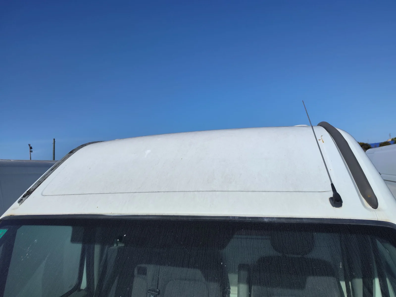 Foto de TECHO NISSAN INTERSTAR (X70) 2.5 dCi Diesel CAT (114 CV / 84 KW)