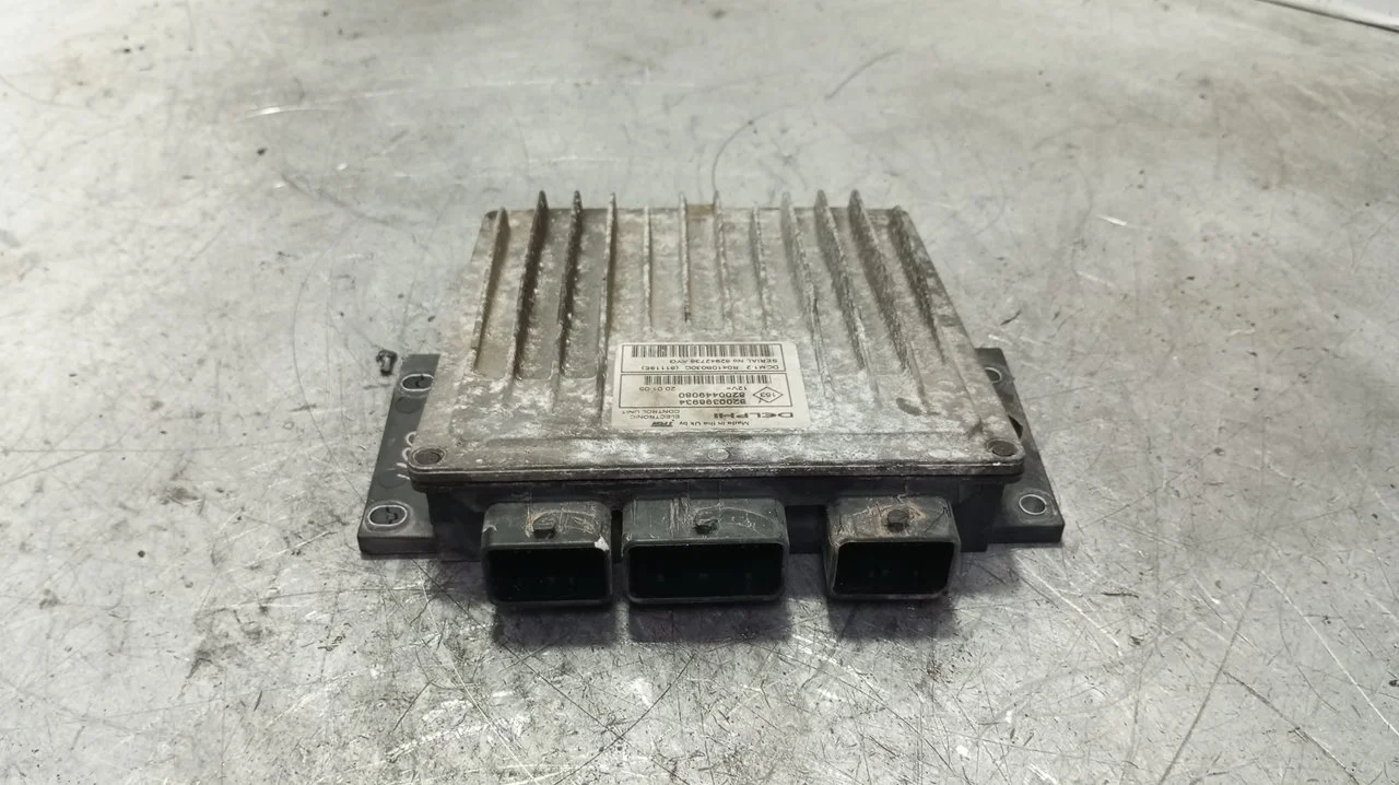 Foto de CENTRALITA MOTOR UCE RENAULT MODUS I 1.5 dCi Diesel (82 CV / 60 KW) referencia 8200398934
