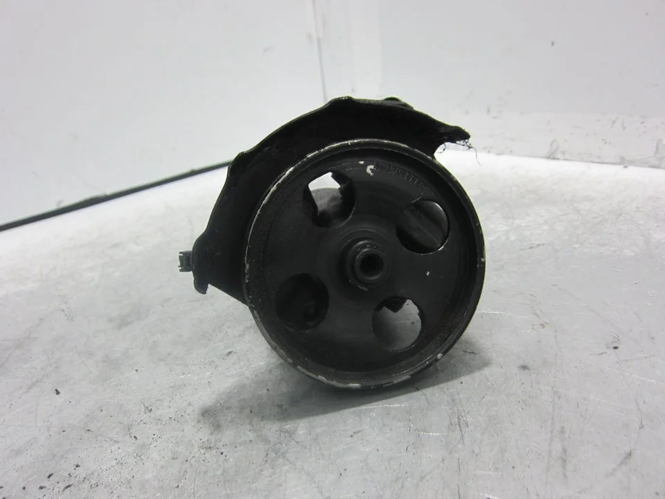 Foto de BOMBA DIRECCION CITROEN XSARA PICASSO referencia 9637000980