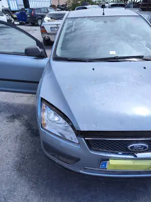 Foto de CAPO FORD FOCUS BERLINA (CAP) 1.8 TDCi Turbodiesel CAT (116 CV / 85 KW) referencia 1505771 foto 3