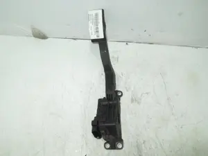 Foto de PEDAL ACELERADOR FORD FOCUS II (1.6 (90 CV / 66 KW) diesel) referencia 4M519F836BK