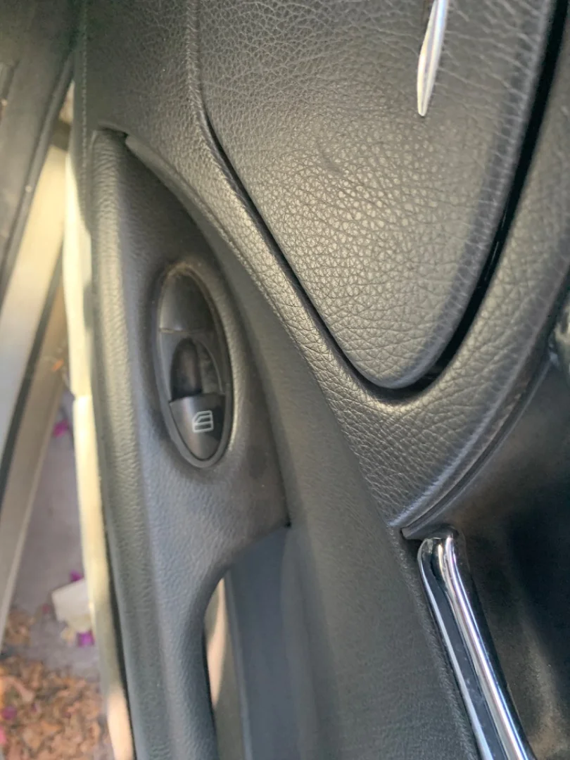 Foto de MANDO ELEVALUNAS TRASERO DERECHO MERCEDES-BENZ CLASE E (BM 211) BERLINA 2.7 CDI CAT (177 CV / 130 KW)