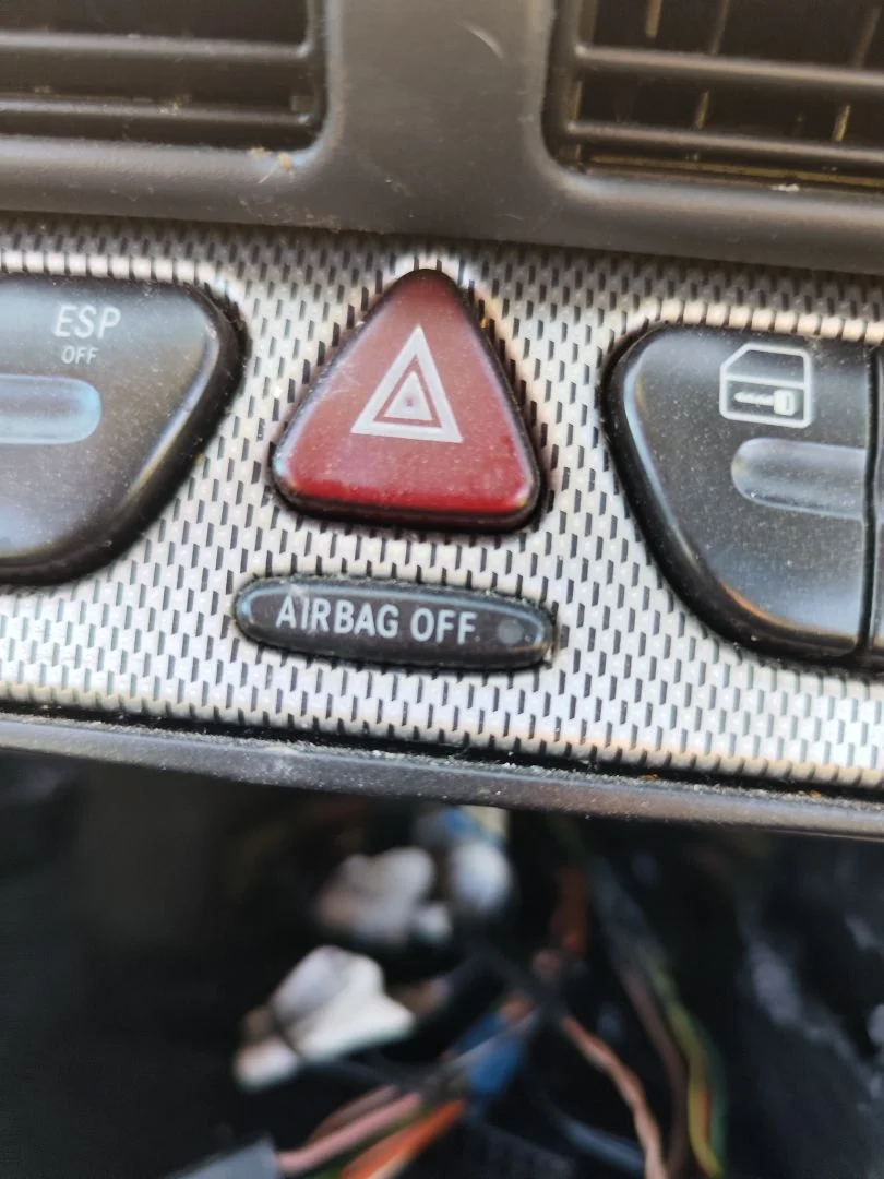 Foto de WARNING MERCEDES-BENZ CLASE C (BM 203) SPORTCOUPE 2.2 CDI CAT (143 CV / 105 KW)