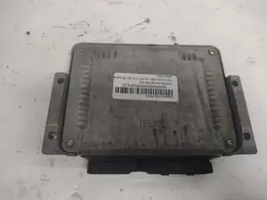 Foto de CENTRALITA MOTOR UCE FIAT STILO (192) 1.9 JTD CAT (116 CV / 85 KW) referencia 0281011553 foto 2