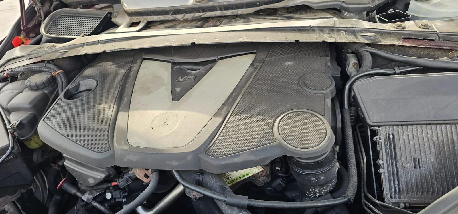 Foto de CAJA FILTRO AIRE MERCEDES-BENZ CLASE R (BM 251) 3.0 CDI CAT (224 CV / 165 KW) referencia A6420940204