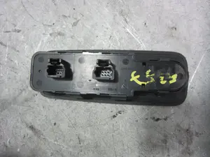 Foto de MANDO ELEVALUNAS DELANTERO IZQUIERDO CITROEN C8 2.2 HDi FAP CAT (4HW) (128 CV / 94 KW) referencia 53269704 foto 2