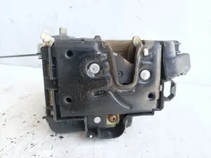 Foto de CERRADURA PUERTA TRASERA DERECHA SEAT CORDOBA BERLINA (6K2) referencia 6K4839016L foto 3