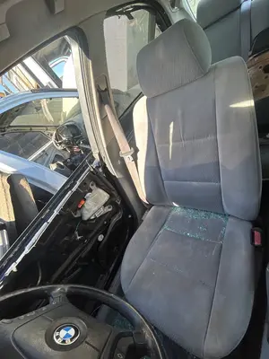 Foto de ASIENTO DELANTERO DERECHO BMW SERIE 5 TOURING (E39) 2.0 24V (150 CV / 110 KW)