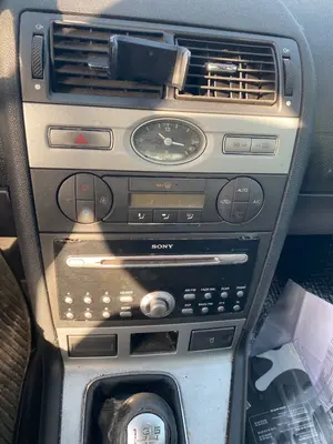 Foto de MANDO CALEFACCION / AIRE ACONDICIONADO FORD MONDEO BERLINA (GE)