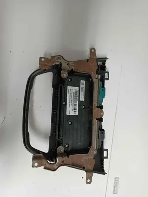 Foto de SISTEMA AUDIO / RADIO CD OPEL INSIGNIA BERLINA 2.0 CDTI CAT (131 CV / 96 KW) referencia 1327912 foto 2