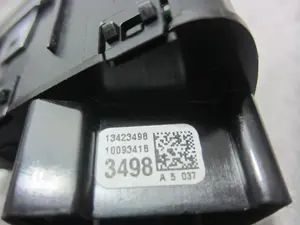 Foto de INTERRUPTOR OPEL CORSA E 1.2 (69 CV / 51 KW) referencia 13423498 foto 3