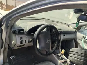 Foto de AIRBAG CORTINA DELANTERO DERECHO MERCEDES-BENZ CLASE C (BM 203) BERLINA 2.2 CDI CAT (143 CV / 105 KW) referencia A2038601005