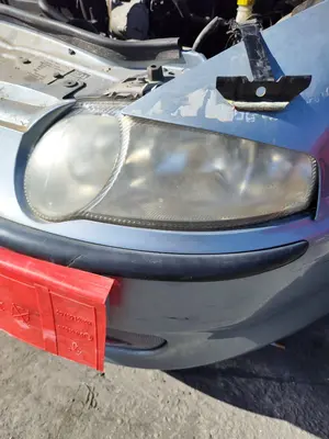 Foto de FARO IZQUIERDO ALFA ROMEO 147 (190) 1.9 JTD CAT (110 CV / 81 KW)