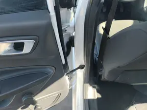 Foto de NO IDENTIFICADO FORD FIESTA (CNN) 1.5 TDCi CAT (75 CV / 55 KW)