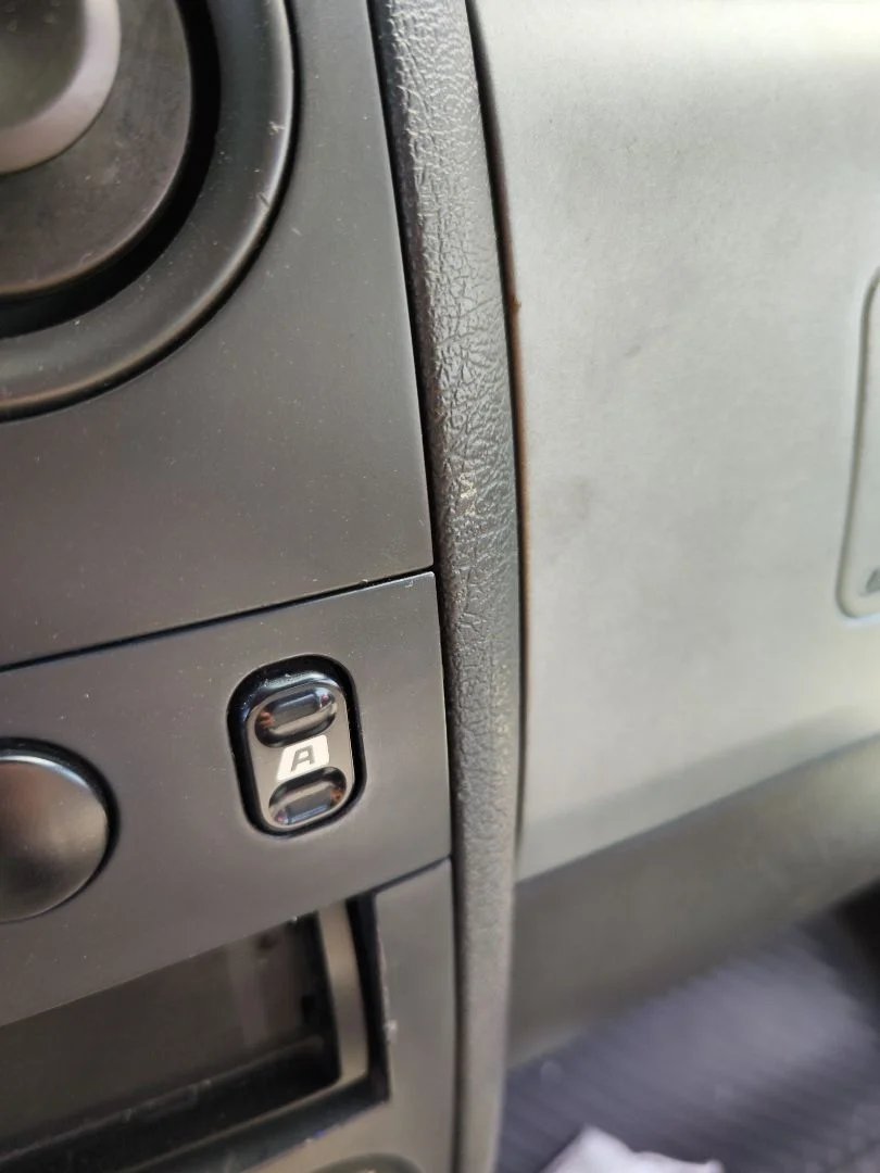 Foto de MANDO ELEVALUNAS DELANTERO DERECHO CITROEN BERLINGO 2.0 HDi CAT (RHY / DW10TD) (90 CV / 66 KW)