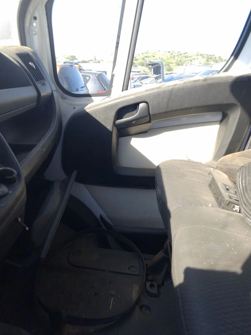 Foto de ELEVALUNAS DELANTERO DERECHO FIAT DUCATO 3 FURGÓN 33 2.2 JTD CAT (101 CV / 74 KW) referencia 0046862303