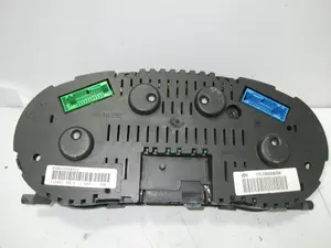 Foto de CUADRO INSTRUMENTOS SEAT IBIZA (6K1) 1.4 (60 CV / 44 KW) referencia W06K0920801C foto 4