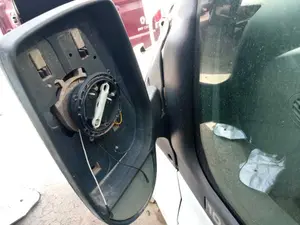 Foto de CARCASA RETROVISOR IZQUIERDO FORD TRANSIT COMBI (FY) 2.0 TDE CAT (101 CV / 74 KW)